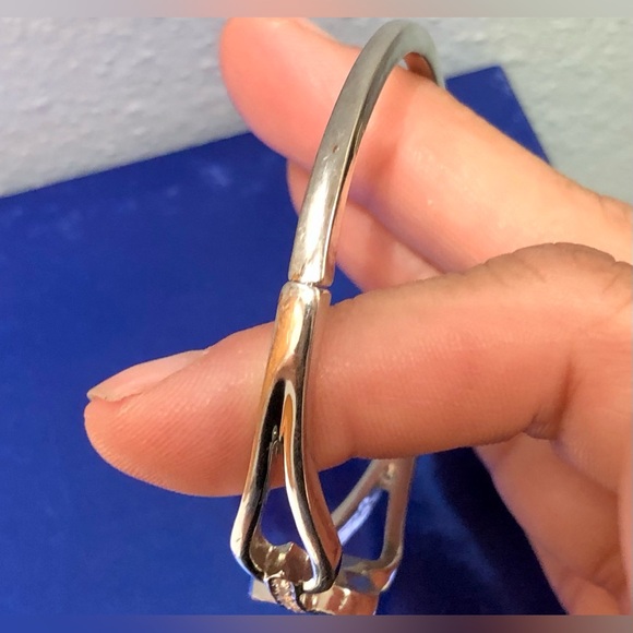 CZ STAINLESS STEEL Bangle - Picture 5 of 13